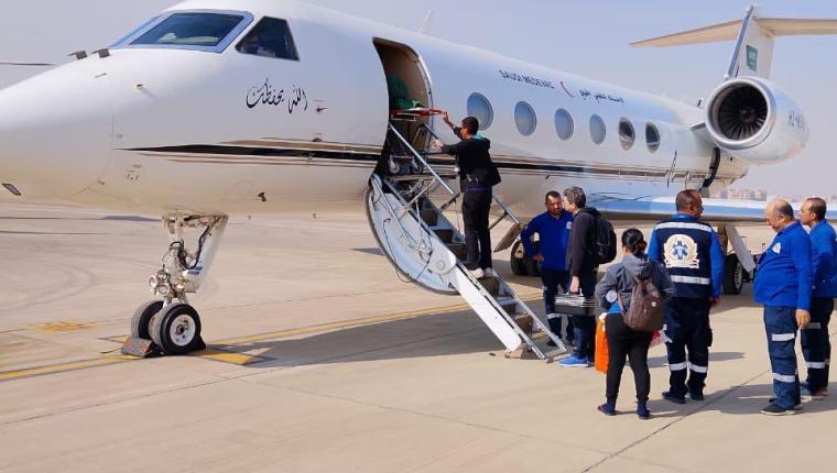 سفارة المملكة في القاهرة تعلن اجلاء 3سعوديين في حالة مرضية حرجة إلى السعودية