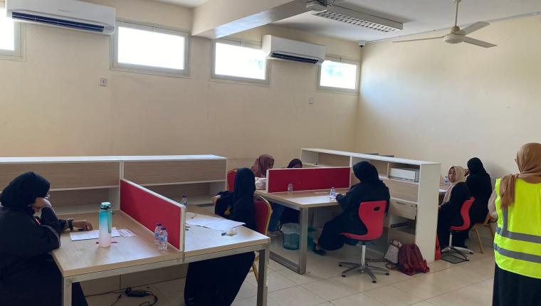 اثنا عشر طالبا وطالبة من أصحاب الهمم يجلسون لامتحانات الشهادة السودانية في الإمارات