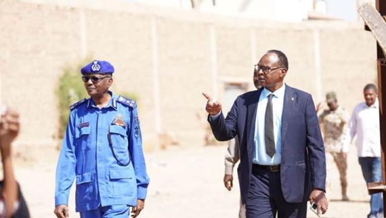 اللجنة العليا لتأهيل الملاعب تدشن حملة إصحاح البيئه وتدخل ملاعب جديدة لاستقبال دوري النخبه بالخرطوم