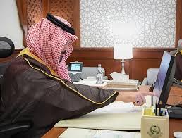 أمير المدينة المنورة يدشن مشروع الحافلة الذكية stcالمتنقلة