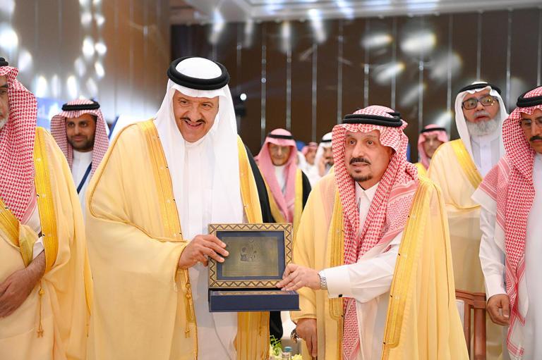 أمير الرياض يرعى حفل اختتام اللقاء الثامن عشر لمؤسسي مركز الملك سلمان لأبحاث الإعاقة