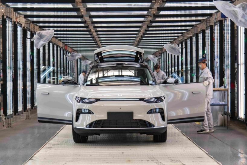 تعليق: بأكثر من 34 مليون سيارة إنتاجا ومبيعا، سيارات الطاقة الجديدة الصينية تثبت ريادتها