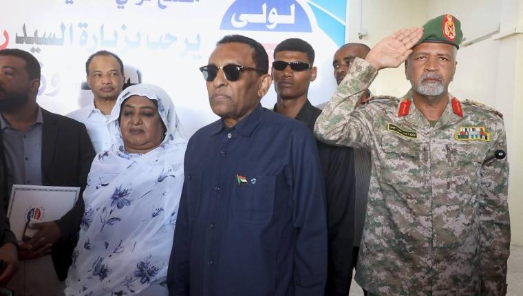 رئيس الوزراء  بمعية وزيرة الصناعة يشرف افتتاح مصنع لولي للمواد الغذائية