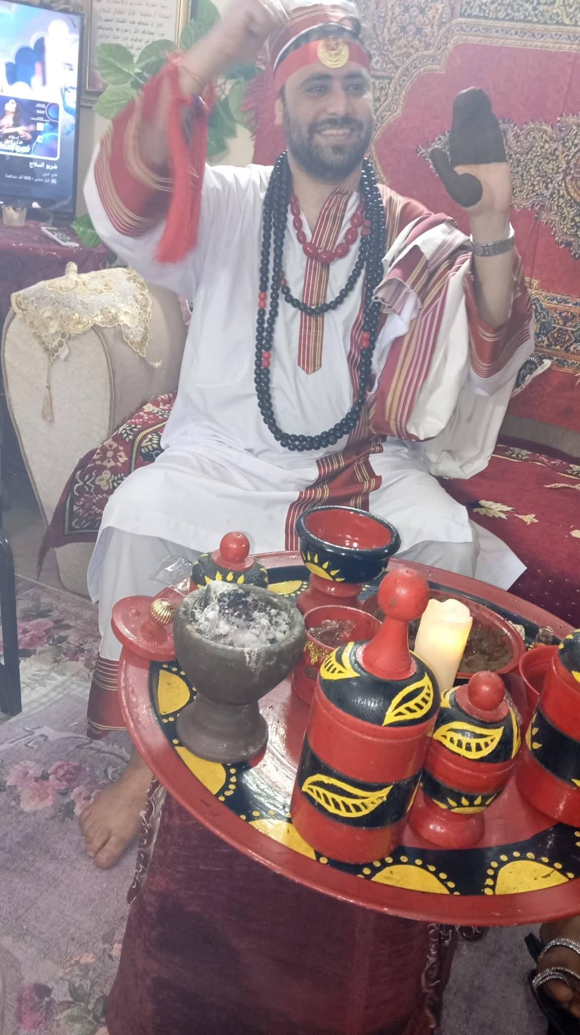 الجرتق السوداني يحتضن عريسًا فلسطينيًا في القاهرة... أسرة الدكتورة آفاق الحاج تهدي الدكتور محمد قشطة ليلة من الوفاء والمحبة