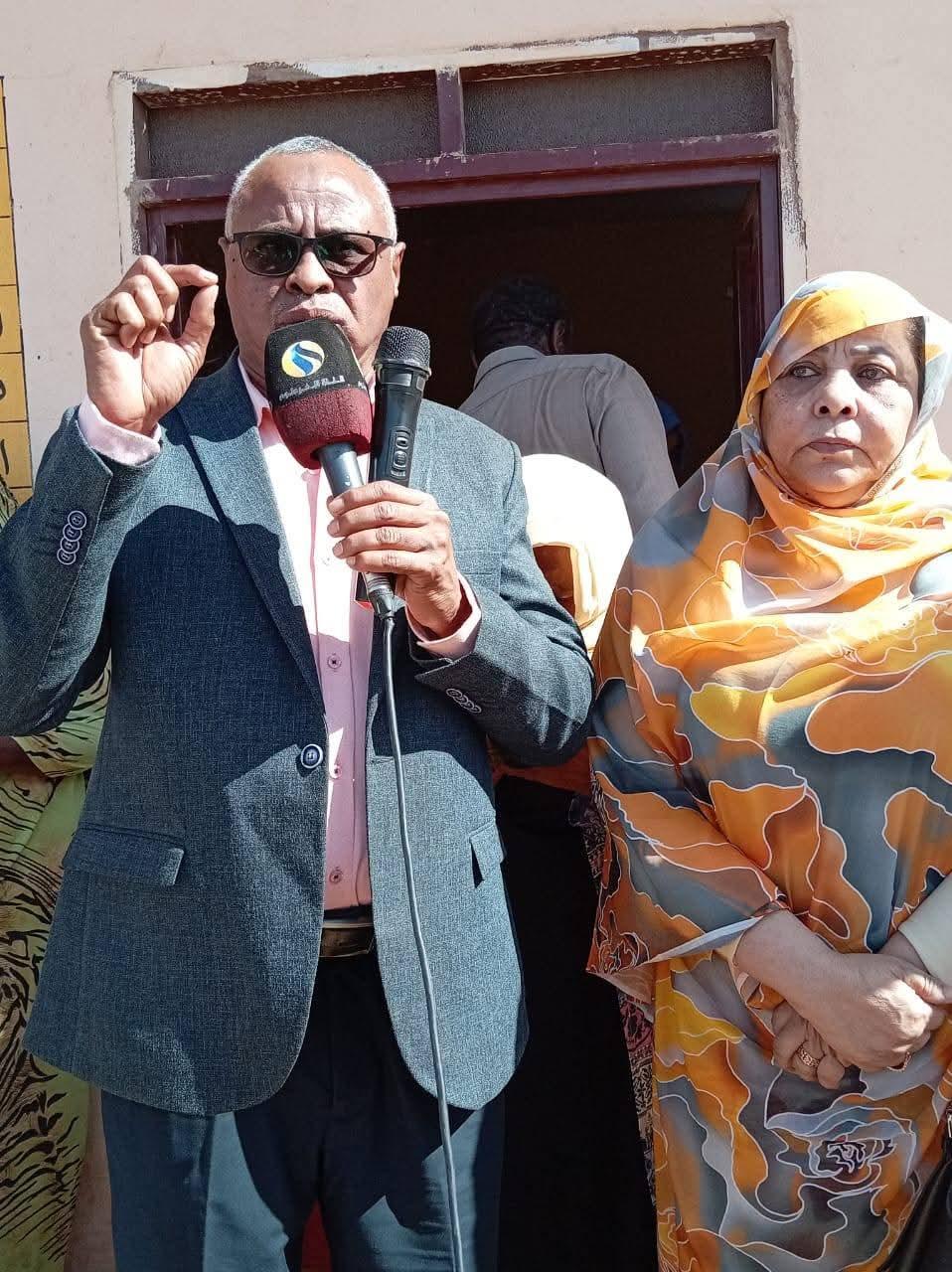 إعلاميون لأجل السودان” توزّع مساعدات إنسانية لنحو ألفي نازح من كردفان بأم درمان