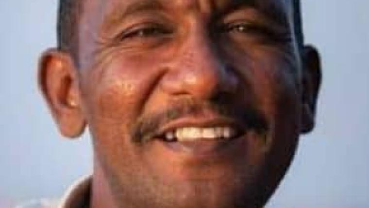 سيدة تشعل الود جوًا  محمد السر عبدالرحمن