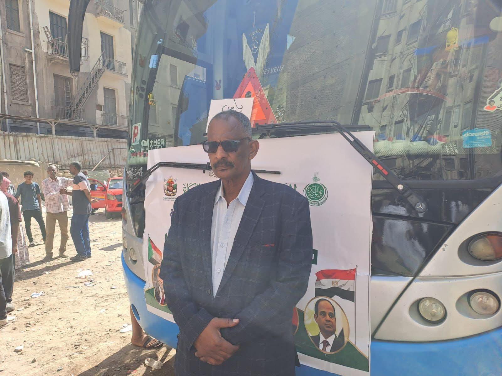 إقبال كبير للسودانيين من كافة محافظات القاهرة الكبرى للعودة الطوعية للبلاد