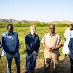 والي البحر الأحمر ومساعد مدير "الإنمائي" يتفقدان مشروعات التعافي في أربعات ويؤكدان الالتزام بدعم الإنتاج