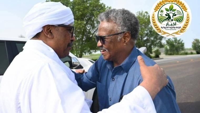 وزير الزراعة والري الاتحادي يصل القضارف للوقوف على سير الموسم الزراعي