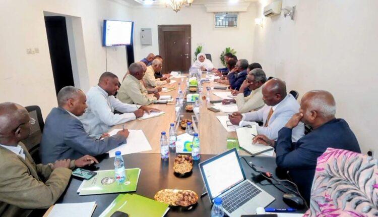 وزير الصناعة تؤكد اھميةالتبادل التجاري بين السودان و دول الجوار