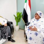 وزيروزيرة الصناعة والتجارة تبحث مع السفير الكويتي سبل مشاركة بلاده فى إعادة إعمار السودان